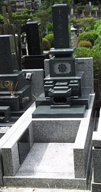 日野公園墓地 事例